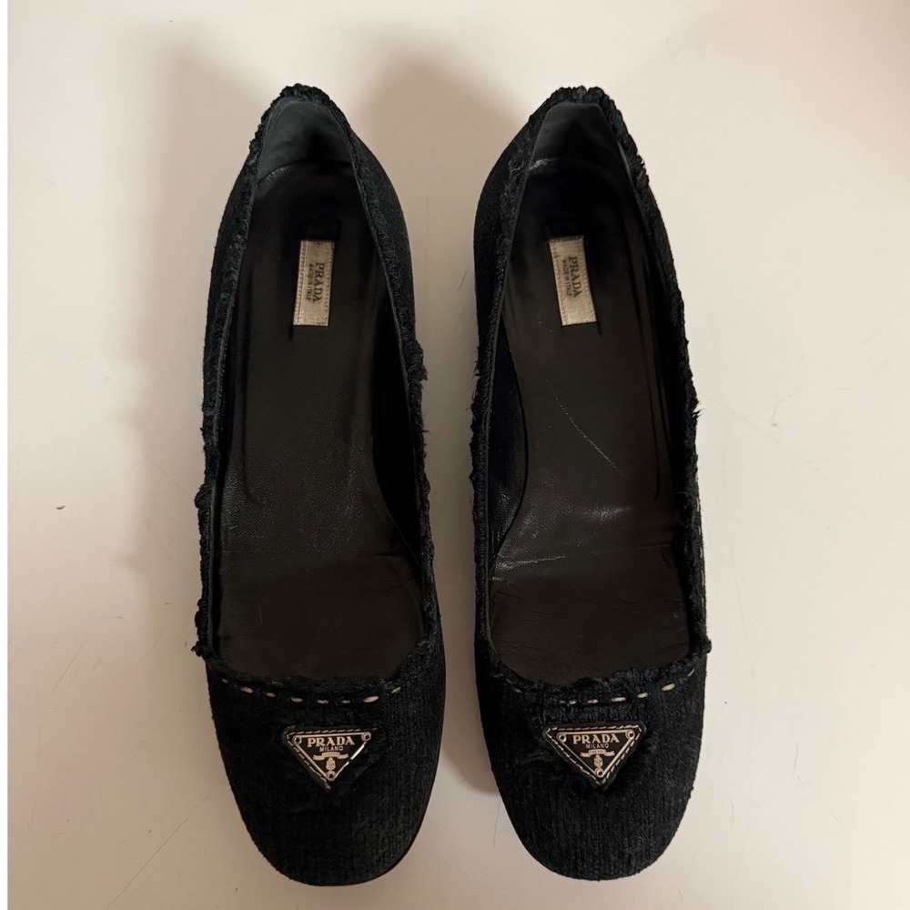 Prada Black Canvas Frayed Triangle Logo Ballet Flats Size 38 Round Toe Shoes